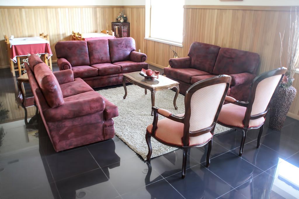 לייריה Hotel Solar Da Charneca מראה חיצוני תמונה