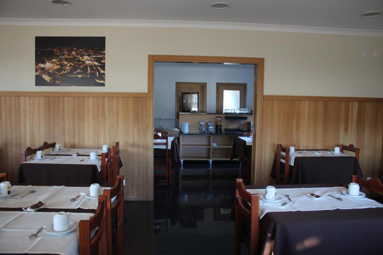 לייריה Hotel Solar Da Charneca מראה חיצוני תמונה