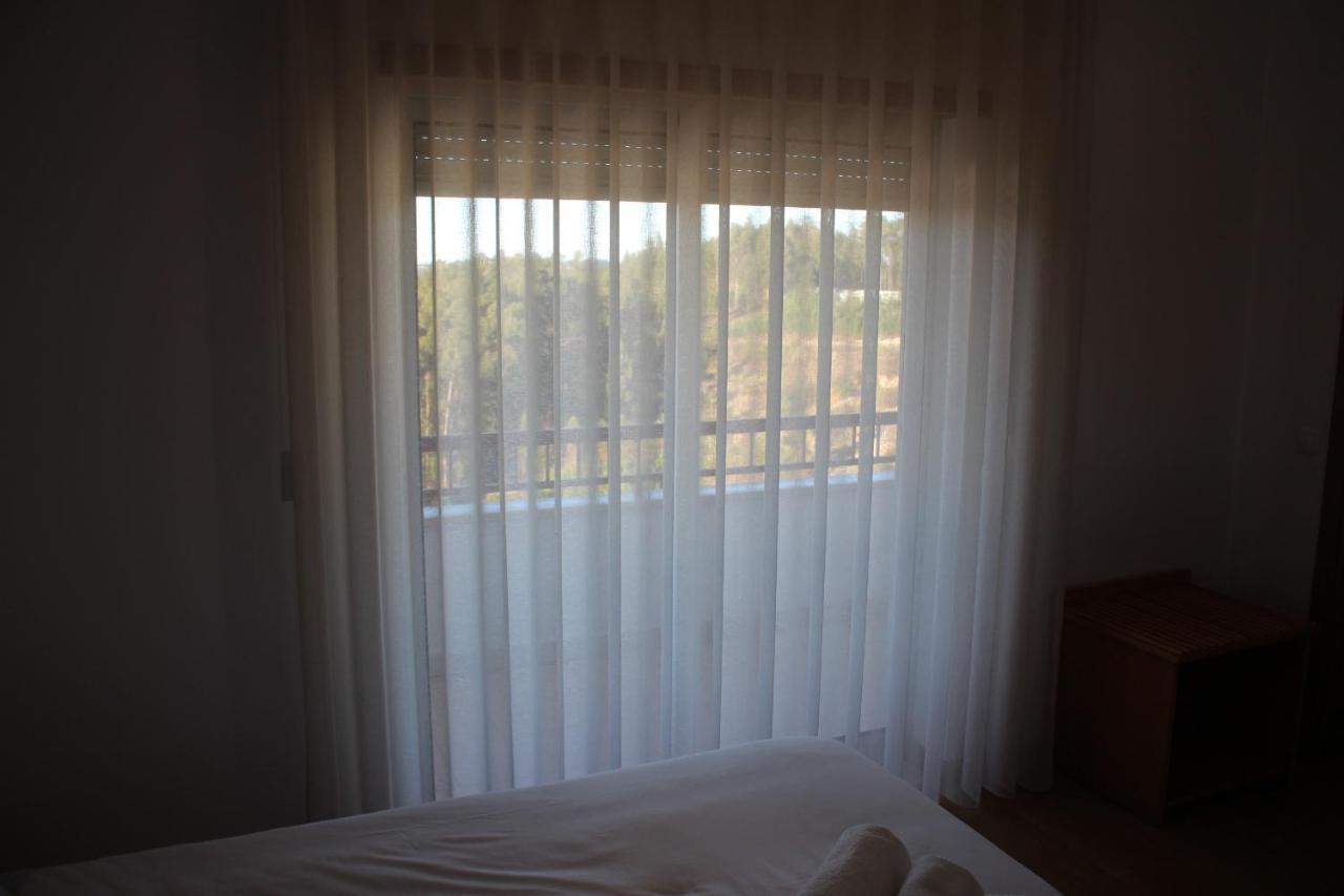 לייריה Hotel Solar Da Charneca מראה חיצוני תמונה
